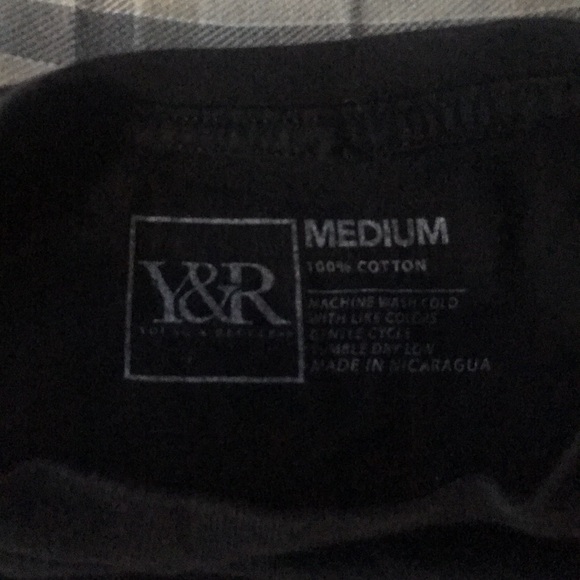 Mens Medium Young & Reckless square “ocean” logo T - Picture 3 of 3